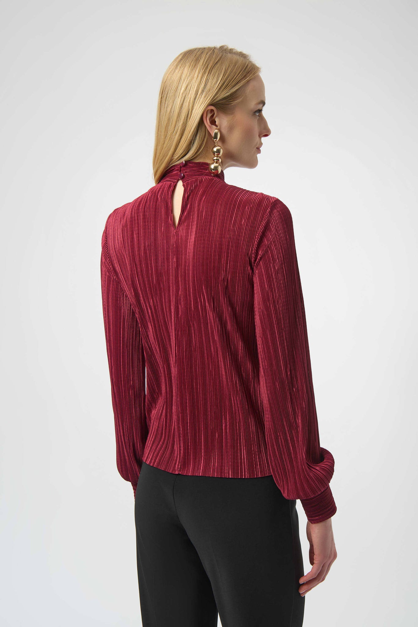 Pleat Knit Straight Top