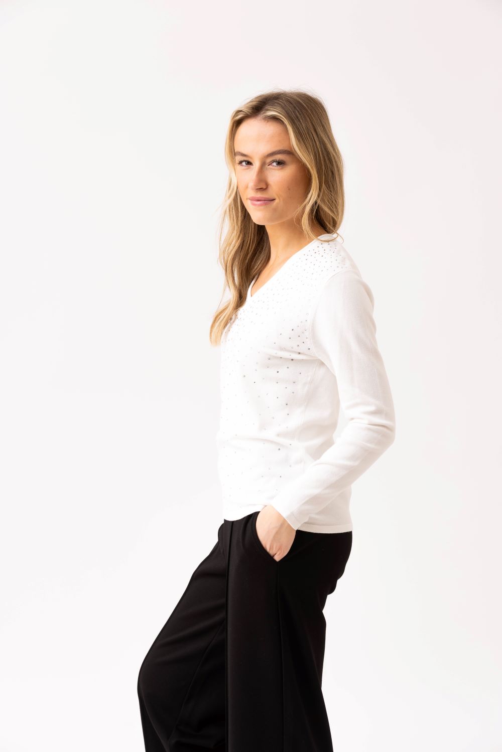 Long Sleeve V-Neck Sparkle Sweater