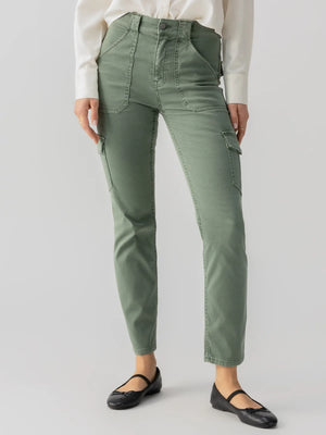 Sculpted Hayden Slim Straight Standard Rise Pant