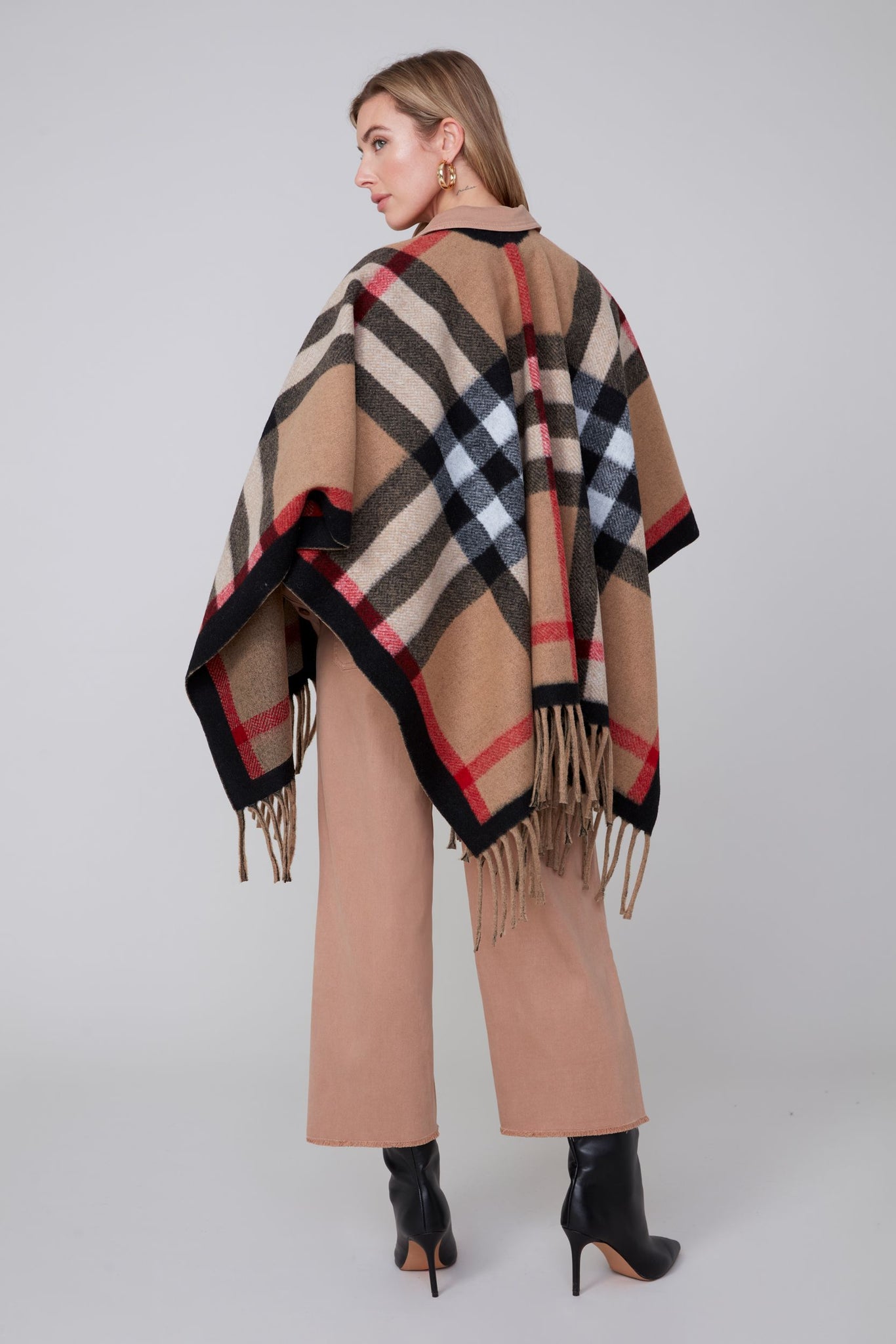 26" Brushed Plaid Wrap