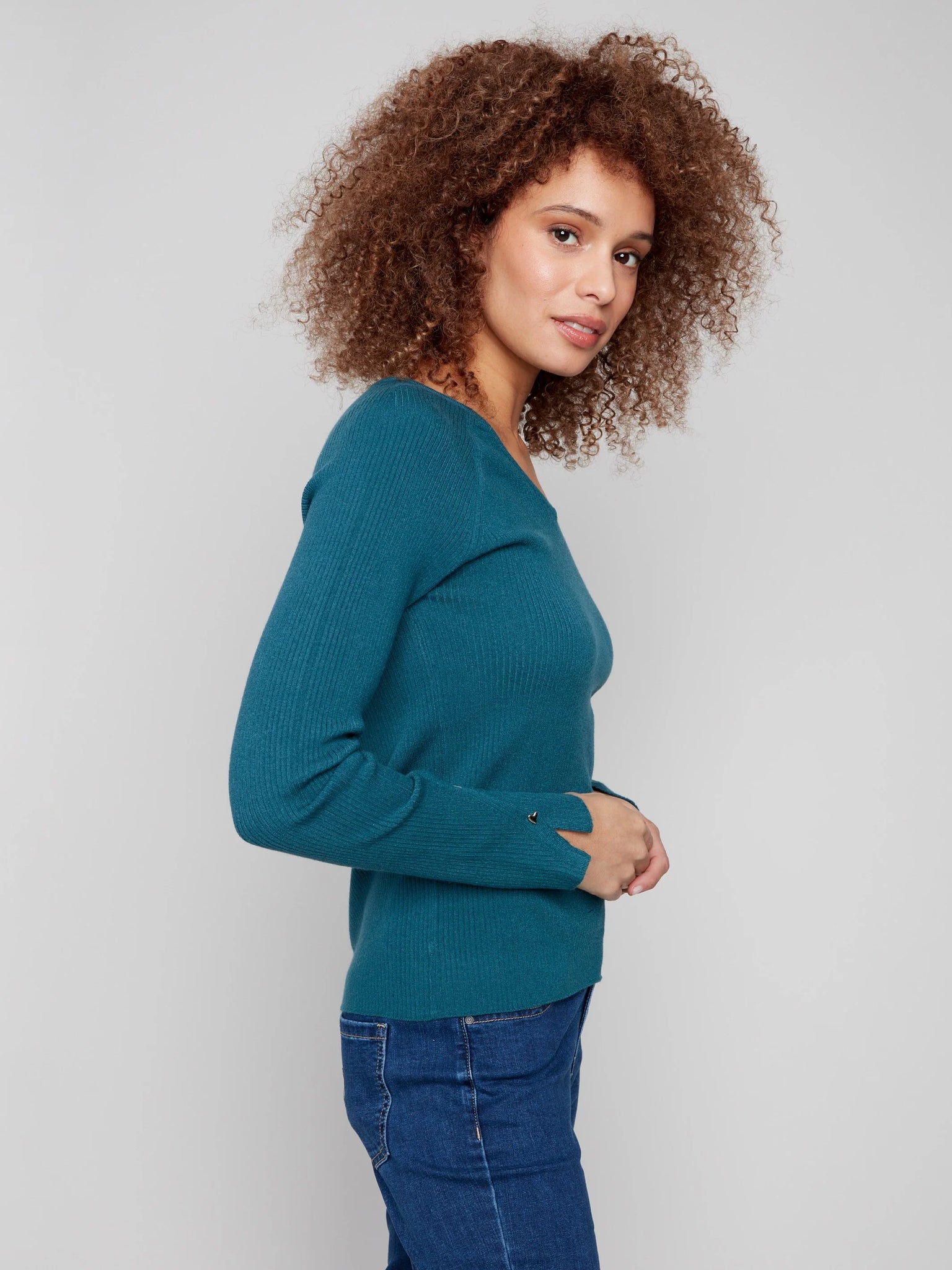 Ribbed V-Neck Sweater With Heart Rivets