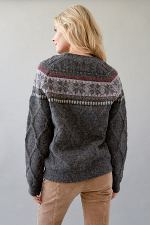 Isle Sweater | Charokal