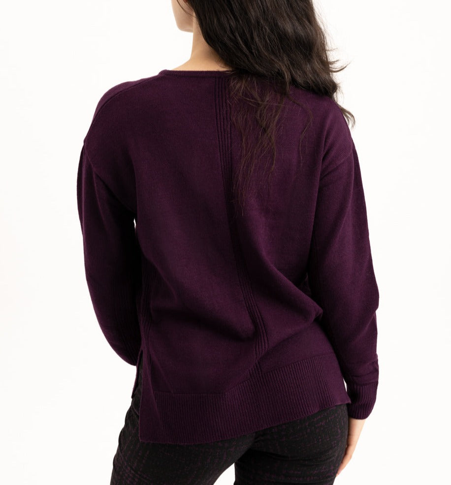 V-Neck Sweater With Pocket | Merlot